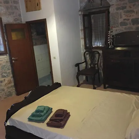 Peace In The Wildest Landscape Of Mani * Láyia